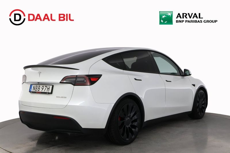 Tesla Model Y bild 6
