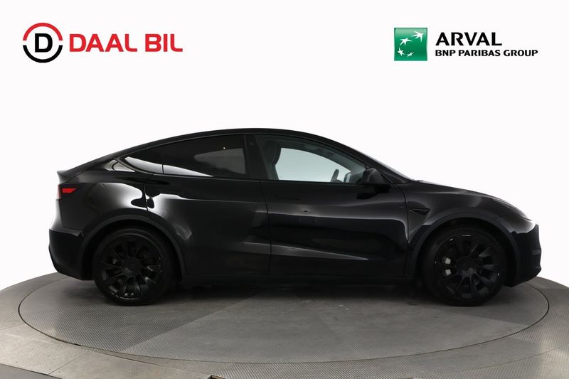Tesla Model Y bild 5