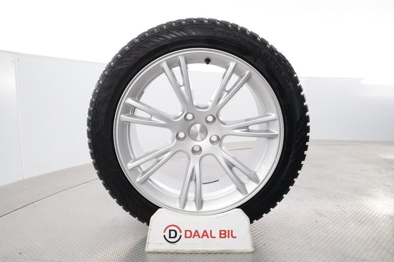 Tesla Model Y bild 24