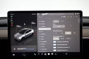 Tesla Model Y bild 19