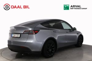 Tesla Model Y bild 6
