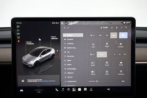 Tesla Model Y bild 18