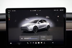 Tesla Model Y bild 16
