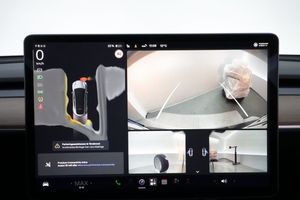 Tesla Model Y bild 21