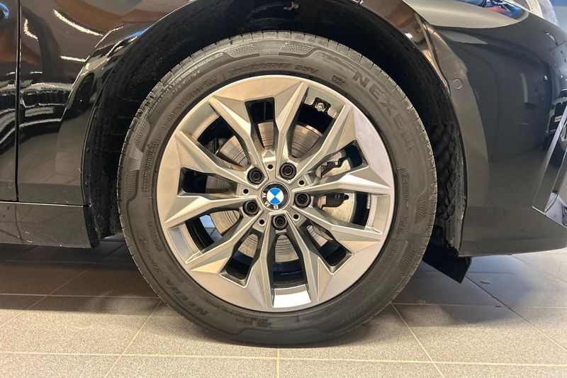 BMW 120 bild 13