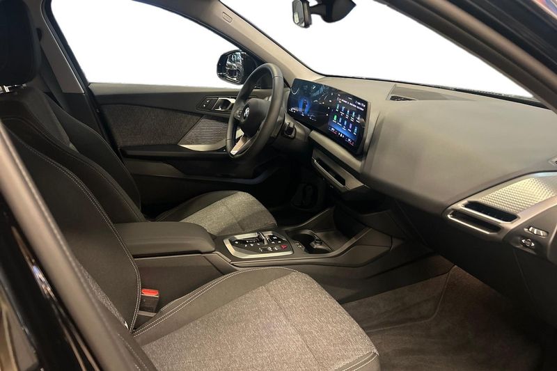 BMW 120 bild 15