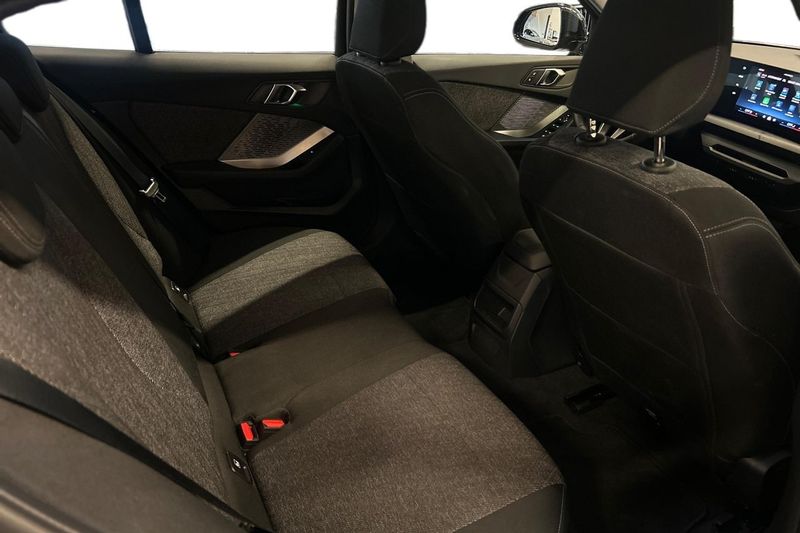 BMW 120 bild 10