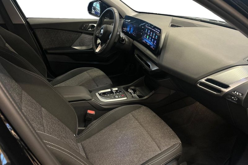 BMW 120 bild 9