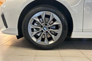 BMW 120 bild 8