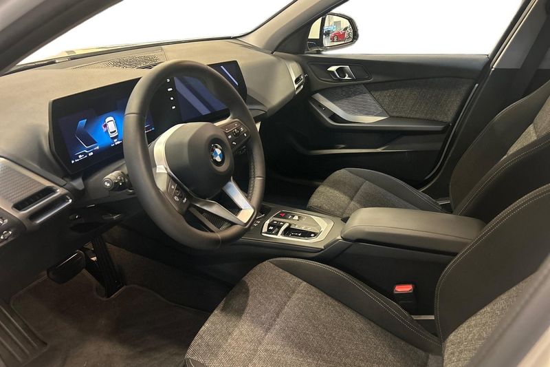 BMW 120 bild 16
