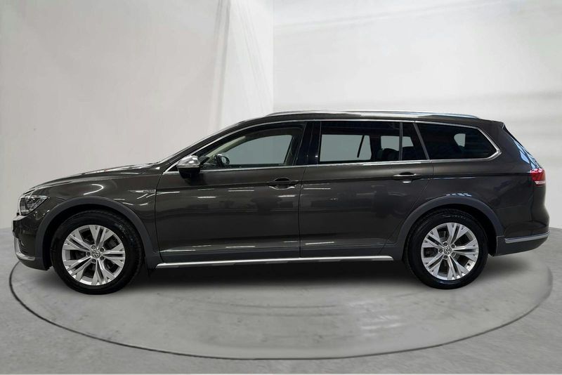 Volkswagen Passat bild 2