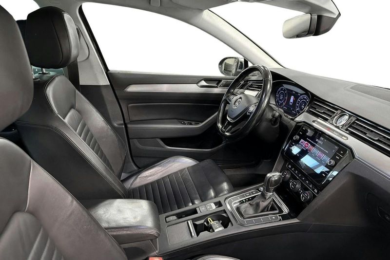 Volkswagen Passat bild 7