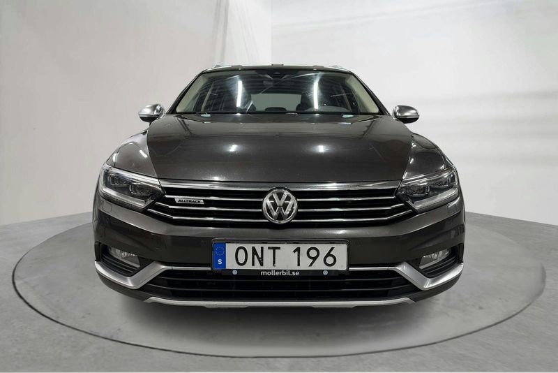 Volkswagen Passat bild 4