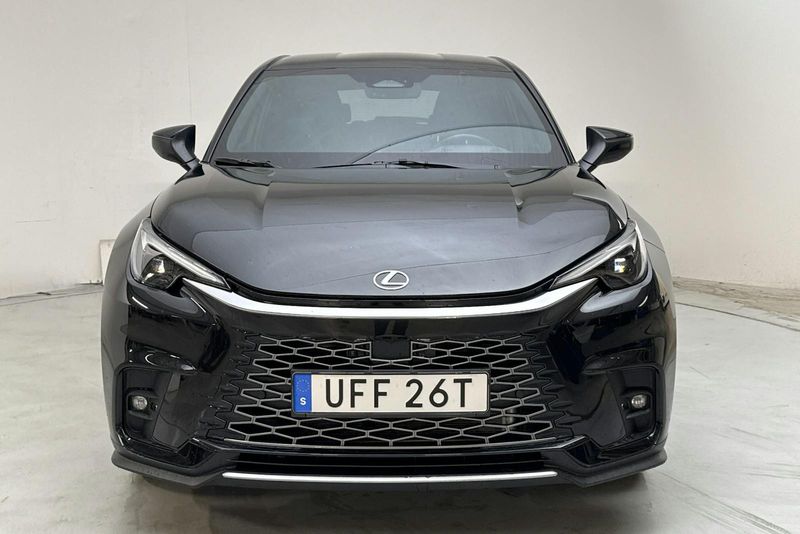 Lexus LBX bild 4