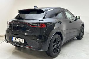 Lexus LBX bild 3