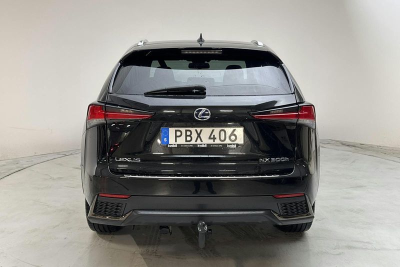 Lexus NX bild 5