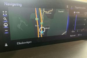 Lexus NX bild 11
