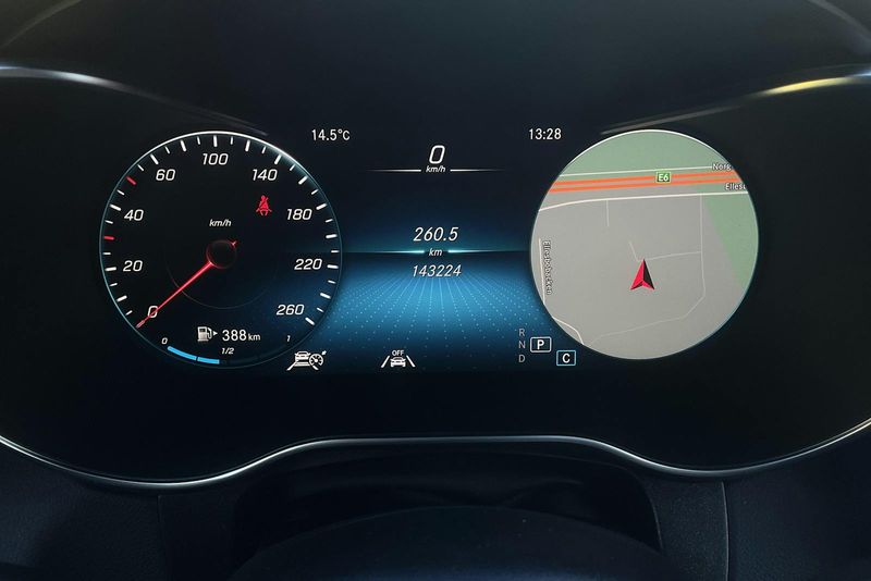 Mercedes GLC400 bild 10
