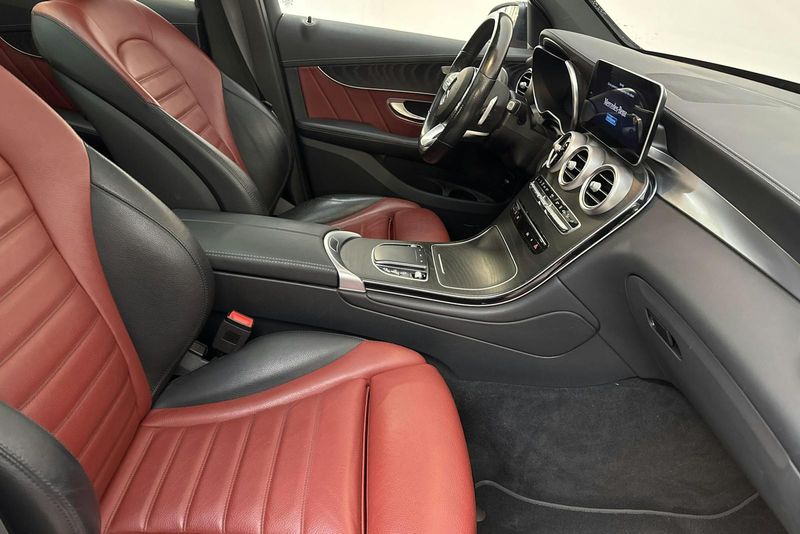 Mercedes GLC400 bild 7