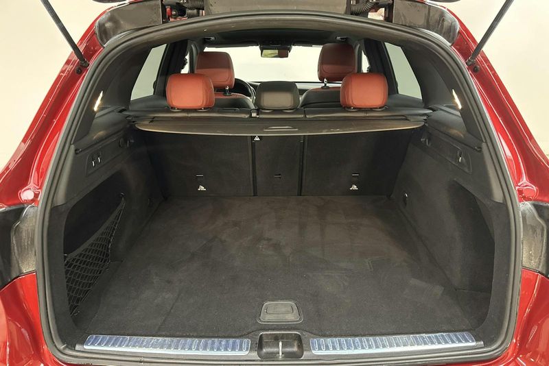 Mercedes GLC400 bild 9