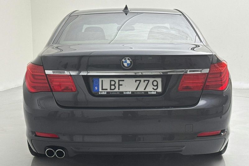 BMW 730 bild 5