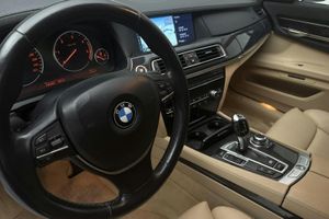 BMW 730 bild 13