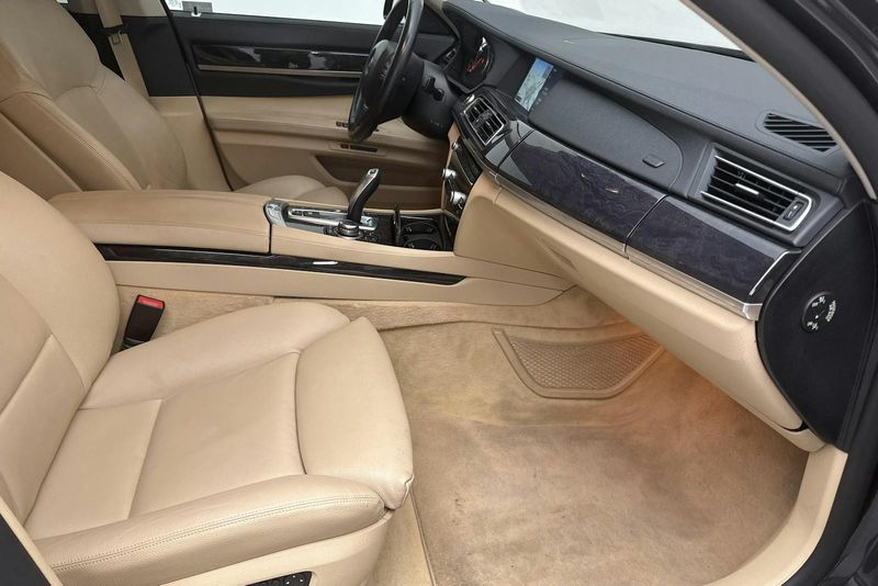 BMW 730 bild 7
