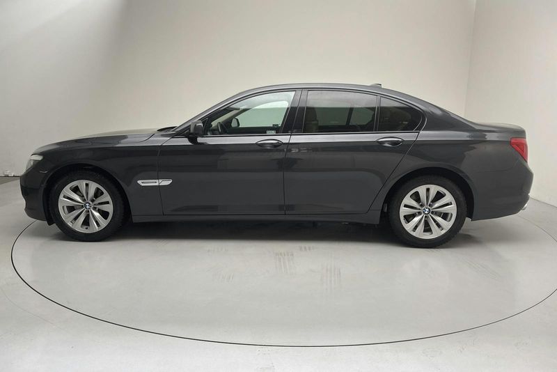 BMW 730 bild 2