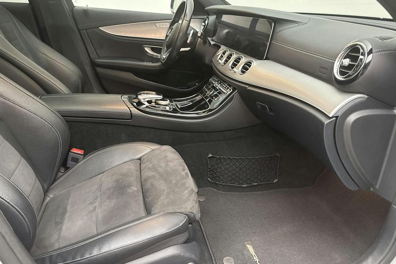 Mercedes E220 bild 7