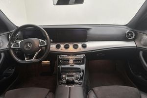 Mercedes E220 bild 6
