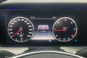Mercedes E220 bild 10