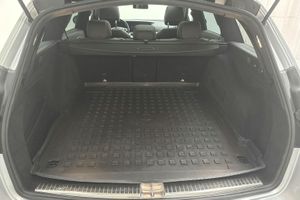 Mercedes E220 bild 9