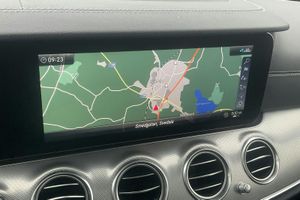 Mercedes E220 bild 12