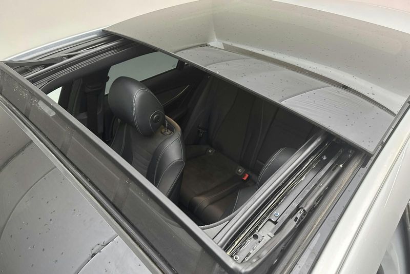 Mercedes E220 bild 14