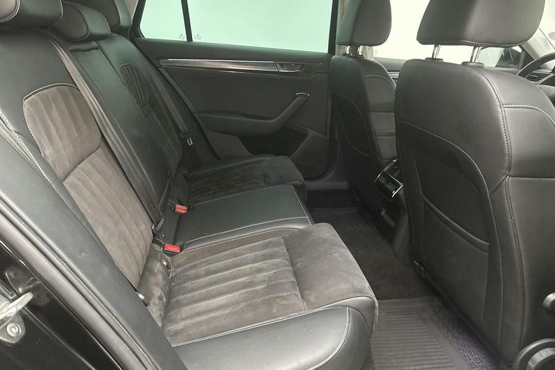 Skoda Superb bild 8