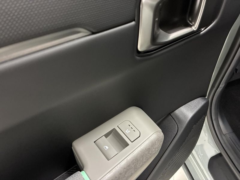 Kia EV4 bild 24