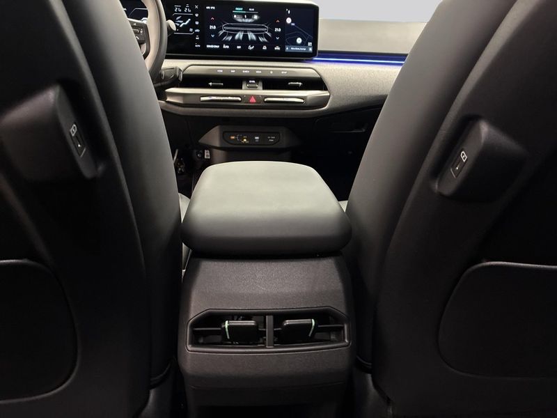 Kia EV4 bild 25