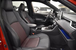 Toyota RAV4 bild 12