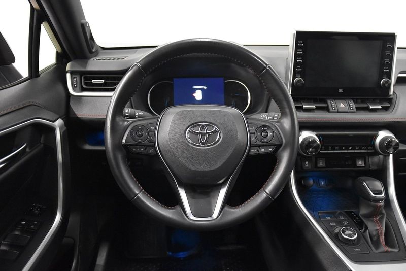 Toyota RAV4 bild 2