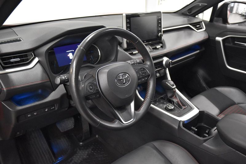Toyota RAV4 bild 9