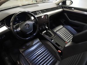 Volkswagen Passat bild 15
