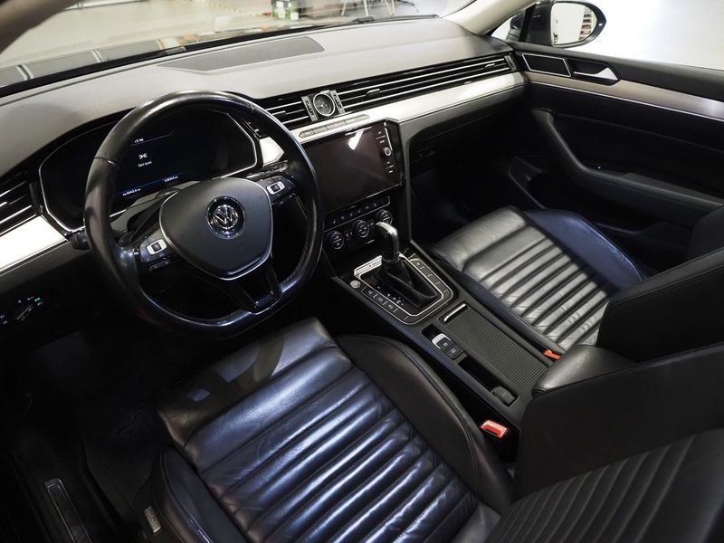 Volkswagen Passat bild 15
