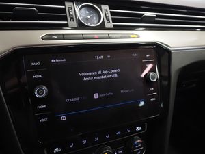 Volkswagen Passat bild 23