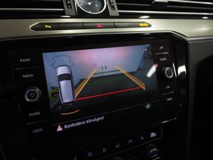 Volkswagen Passat bild 21