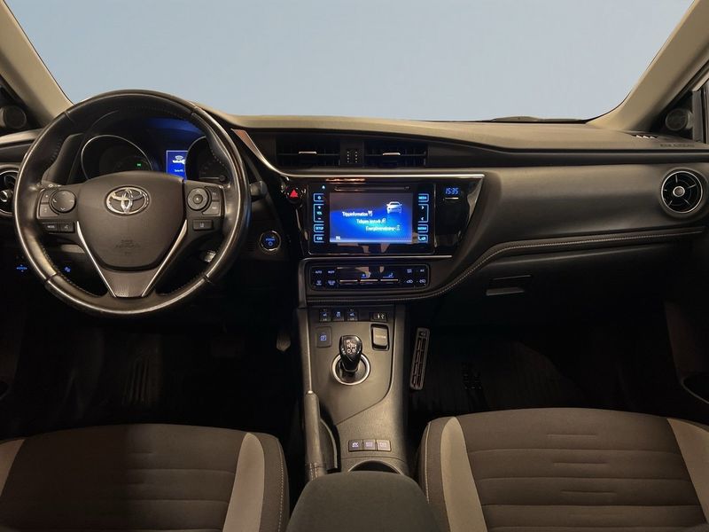 Toyota Auris bild 8