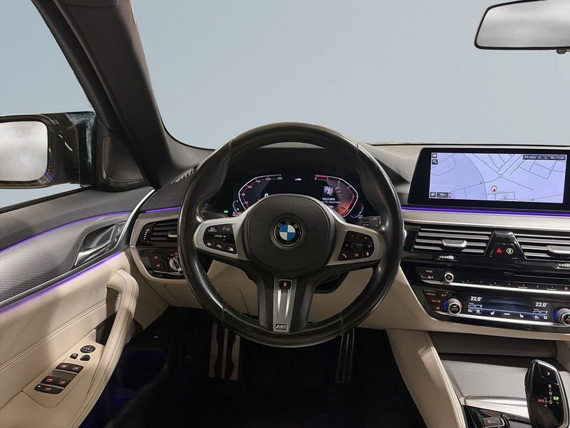 BMW 520 bild 9