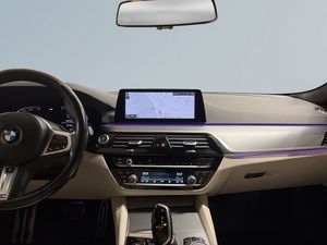 BMW 520 bild 11
