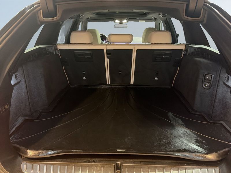 BMW 520 bild 12