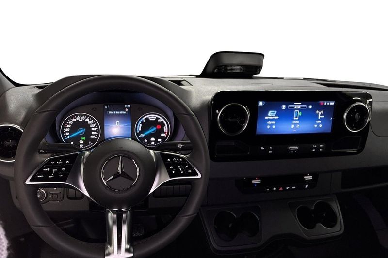 Mercedes Sprinter bild 13