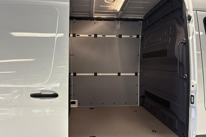 Mercedes Sprinter bild 6